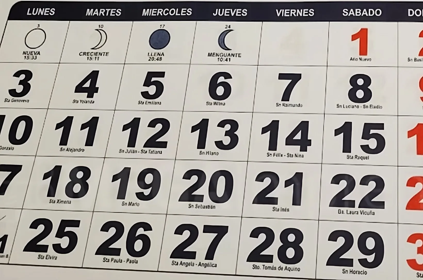 El calendario de 2023 marca 8 feriados que caerán en días de semana