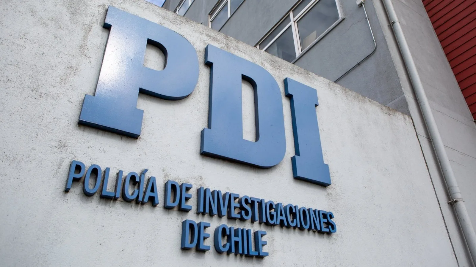 2 funcionarios de la PDI procesados por colaborar con red de narcotráfico