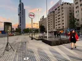 Metro reabrió el acceso principal a la estación Baquedano