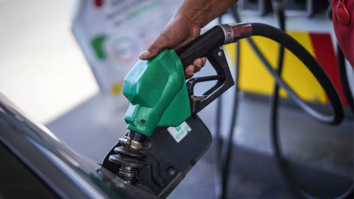 Revisa todos los descuentos en el precio de la bencina que se pueden pedir en abril