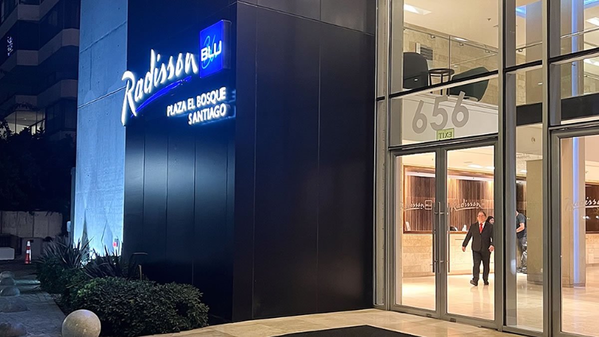 Hotel Radisson Blu El Bosque Las Condes Santiago
