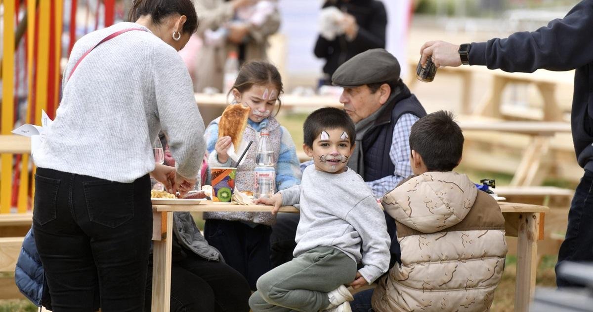 Celebraciones dieciocheras en Vitacura: ¡niños entran gratis con Pedropieda y Banda Conmoción!