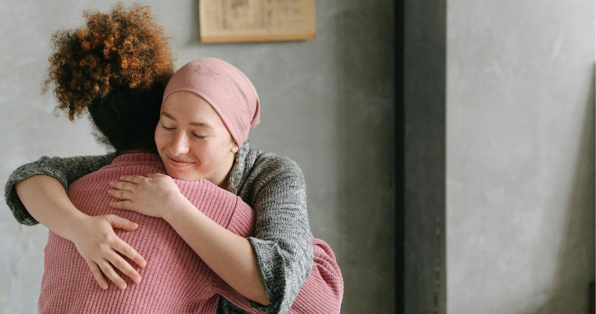 Fundación CARE amplía su campaña para apoyar a pacientes oncológicos en espera.