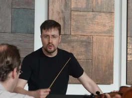 Javier Álvarez debuta con la Orquesta Usach en un emocionante concierto gratuito.