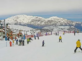 Chile brilla en turismo invernal: récord de llegadas brasileñas en julio histórico.