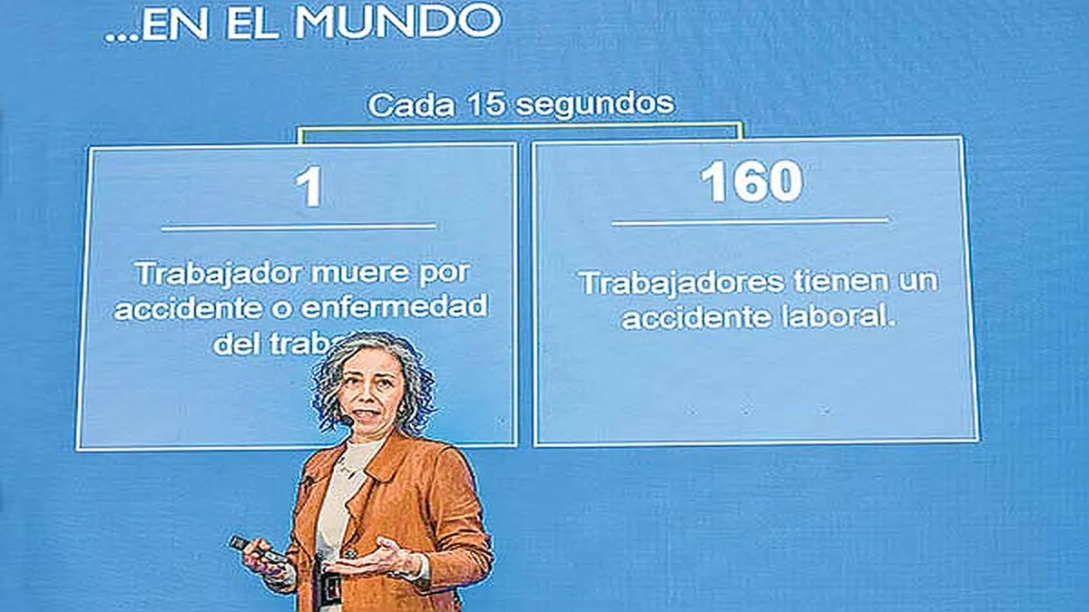 Debate sobre seguridad y salud mental en el encuentro de gestión de personas en Concepción.