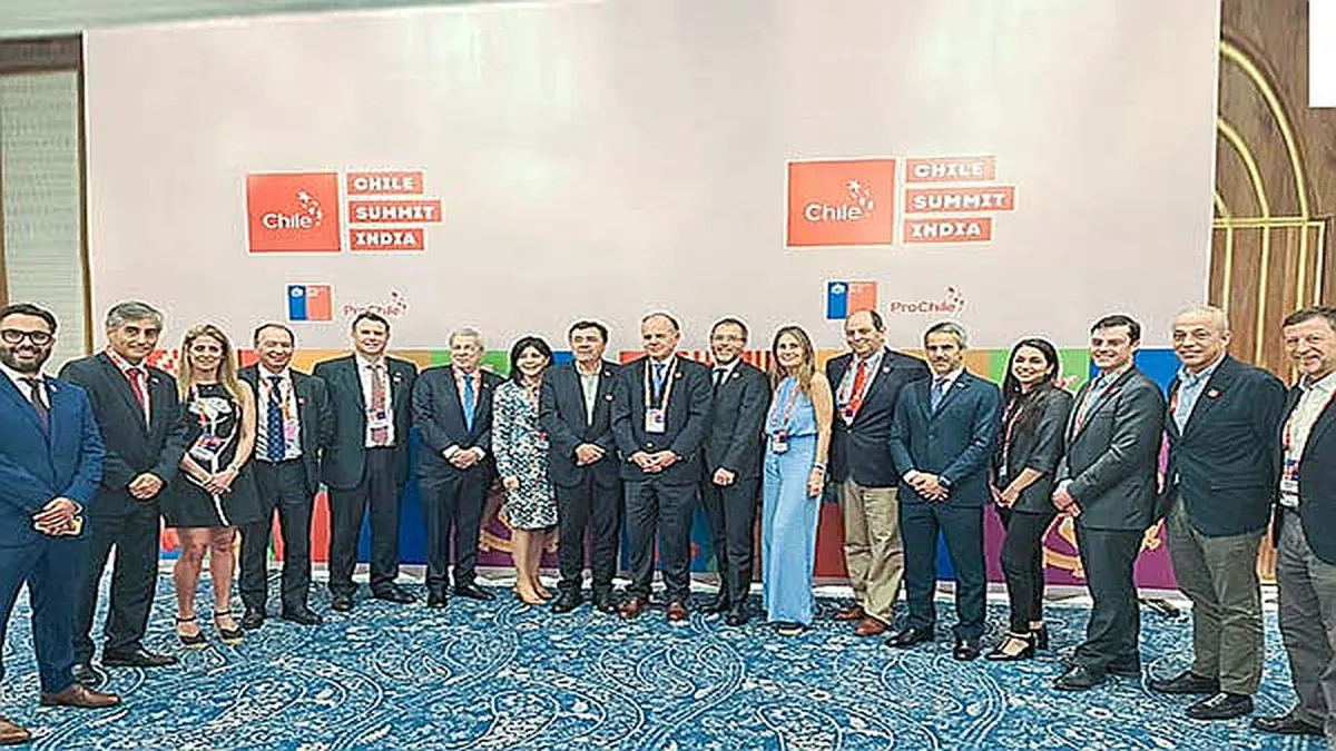 Más de 30 empresarios indios visitan Chile para reunirse con el Presidente Boric. Más de 30 empresarios indios visitan Chile para reunirse con el Presidente Boric.