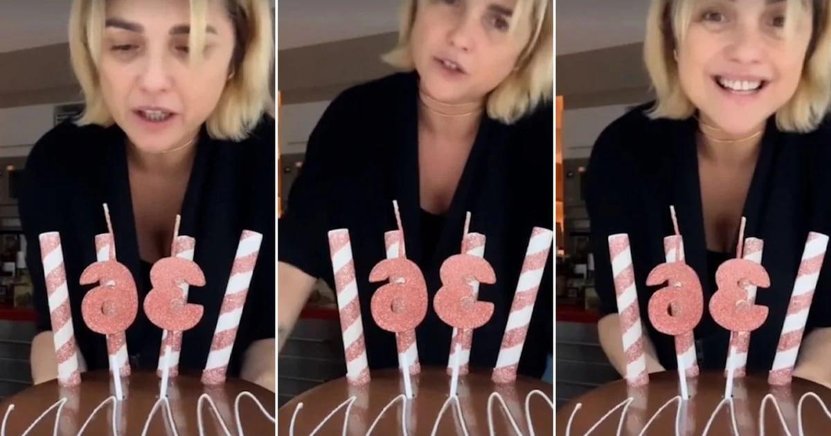 El curioso error de Araceli González que sorprendió en el cumpleaños de Flor Torrente. El curioso error de Araceli González que sorprendió en el cumpleaños de Flor Torrente.