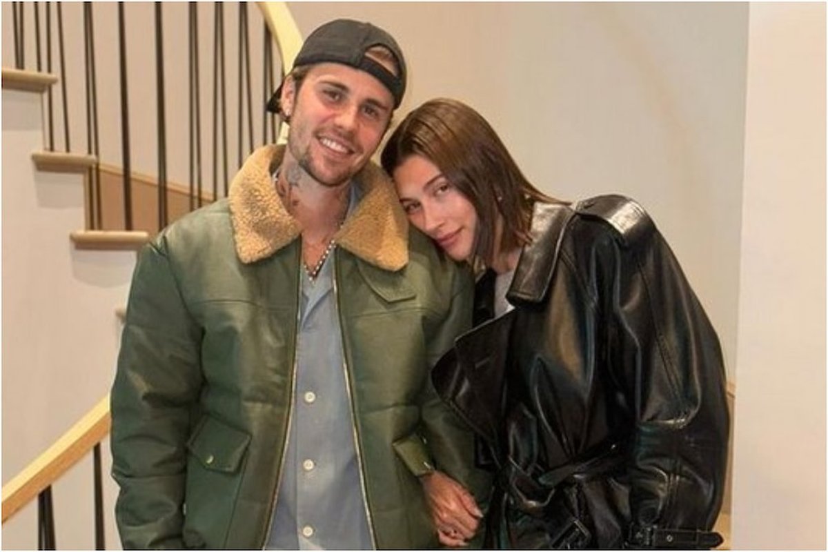 Justin y Hailey Bieber celebran la llegada de su bebé con una emotiva imagen familiar.