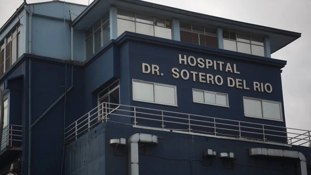 ¡Increíble! Joven espera 17 años para ser atendida en el Hospital Sótero del Río.