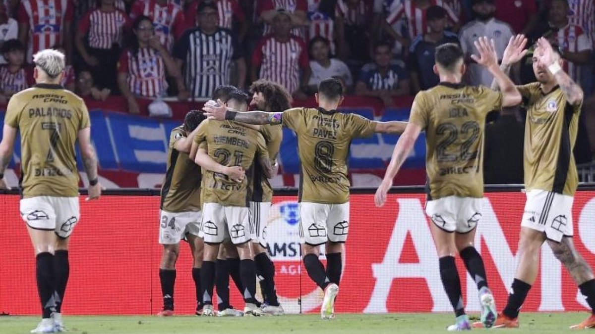 Colo Colo se prepara para un septiembre intenso con nueve desafiantes partidos.