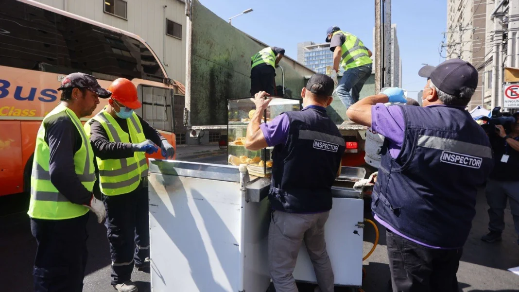 Análisis revelador de aceites de autos ilegales en Estación Central: no aptos para humanos.