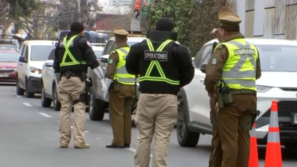 Conductor sorprendido tras 10 años manejando sin licencia: un caso de impunidad.