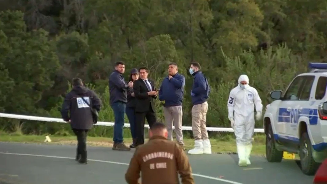 Hallan cadáver amarrado y envuelto en sábana en San Pedro; investigación en curso.