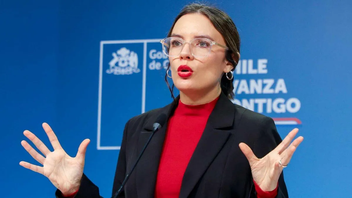 Vallejo respalda a Boric: "No es la primera vez que critica la corrupción con firmeza".