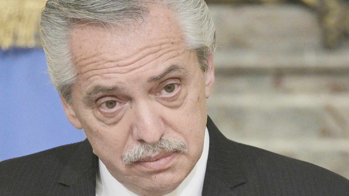 Alberto Fernández rechaza acusaciones de agresión a la exprimera dama: "Nunca he golpeado a una mujer".