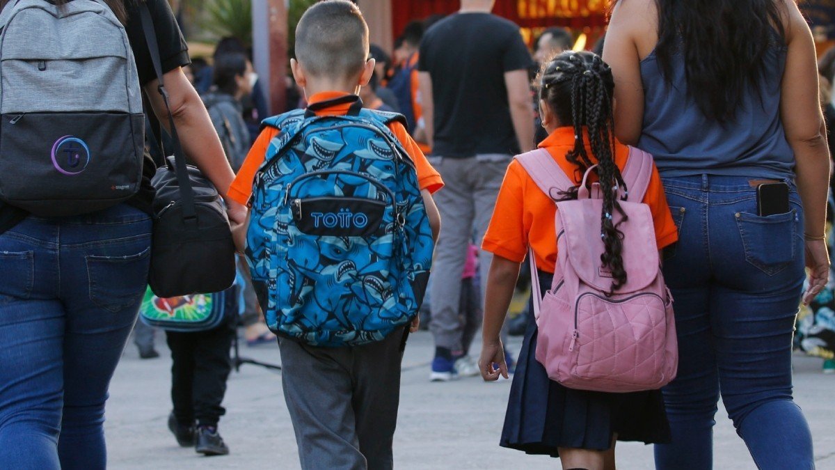 Descubre las fechas clave del calendario escolar y las vacaciones de verano. Descubre las fechas clave del calendario escolar y las vacaciones de verano.