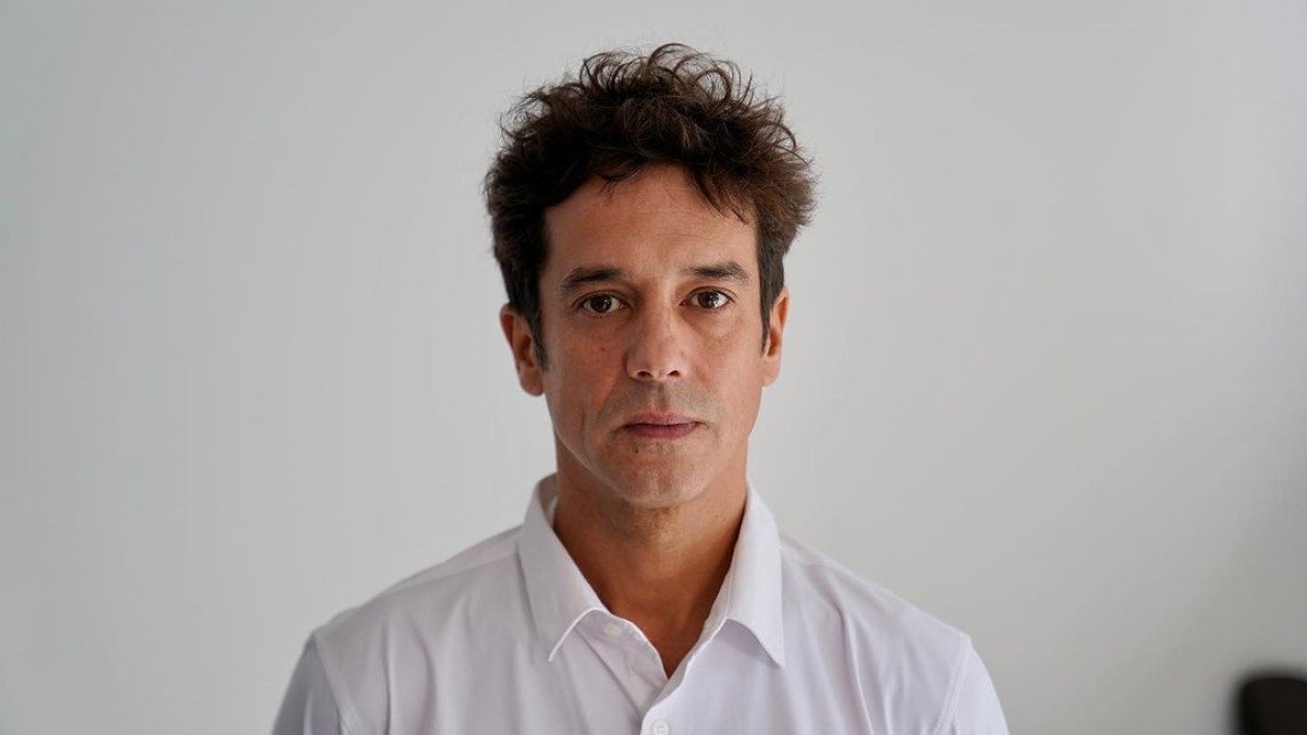 Matías Oviedo comparte su dolor tras la trágica pérdida de su padre a los 68 años.