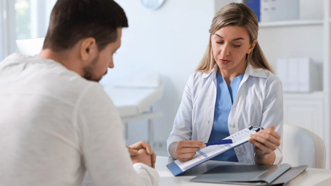 Un derrame cerebral a los 43 años: su historia y el primer síntoma que notó.