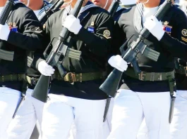 Funcionarios de la Armada atacados a disparos en Valparaíso; uno está hospitalizado.