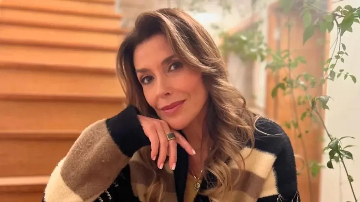 Carolina Arregui sorprende con una nueva foto junto a su esposo