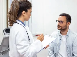 Explora cómo la edad impacta la fertilidad masculina y la salud de sus hijos.