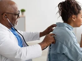 Prepárate para la temporada de COVID y gripe con estos consejos de expertos.