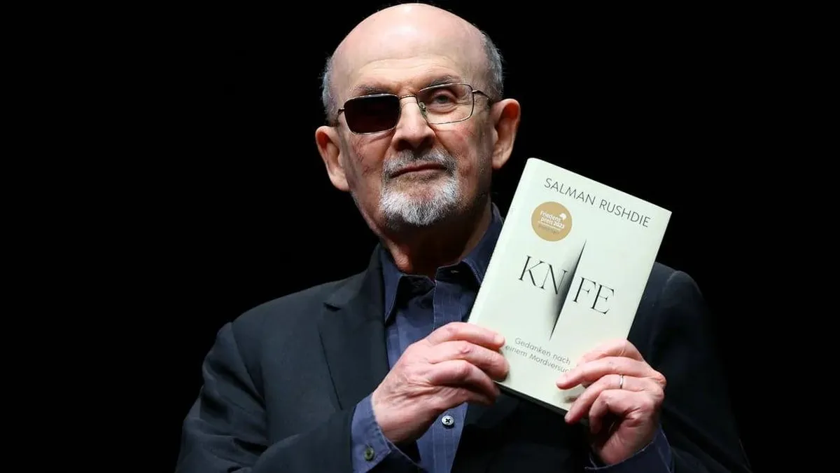 Salman Rushdie presenta su obra sobre el atentado que cambió su vida
