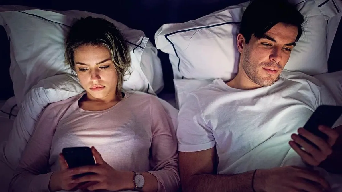 El impacto de las redes sociales en el sueño y la salud: un riesgo creciente.