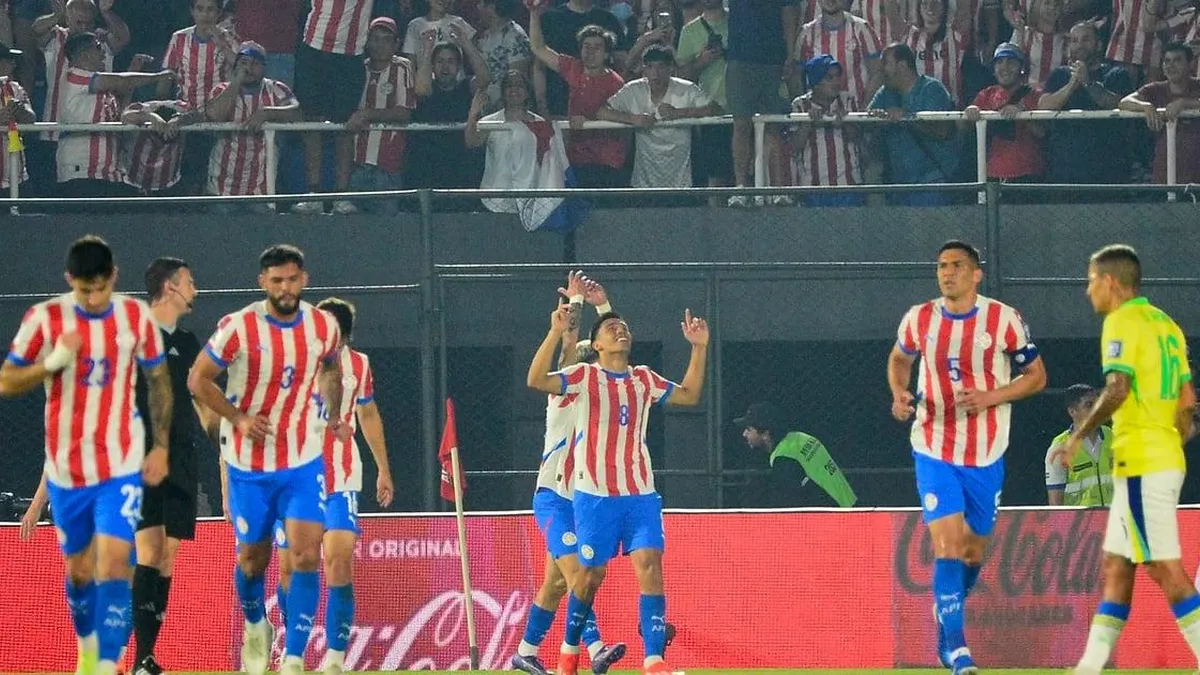 Brasil sucumbe 1-0 ante Paraguay y se complica en las Eliminatorias rumbo al Mundial.