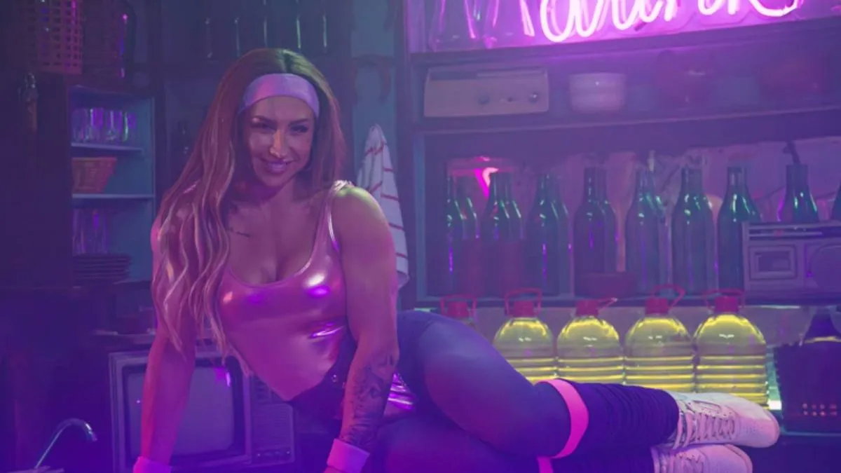 Nicole Moreno deslumbra con un divertido sketch dieciochero en la fiesta patriota.