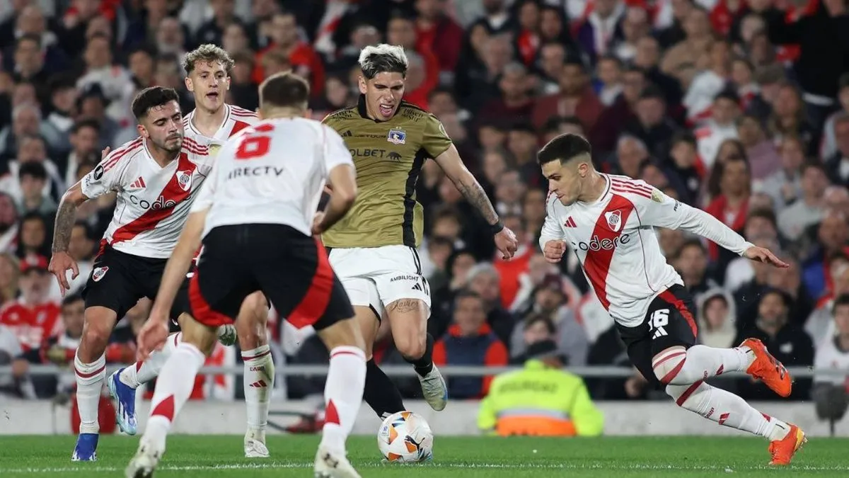 Colo Colo celebra su éxito en la Copa Libertadores y la millonaria ganancia que trae.