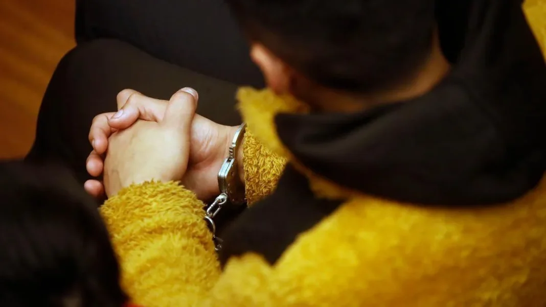 Detenido el hijo de un exjugador de Colo Colo: detalles de su arresto revelados. Detenido el hijo de un exjugador de Colo Colo: detalles de su arresto revelados.