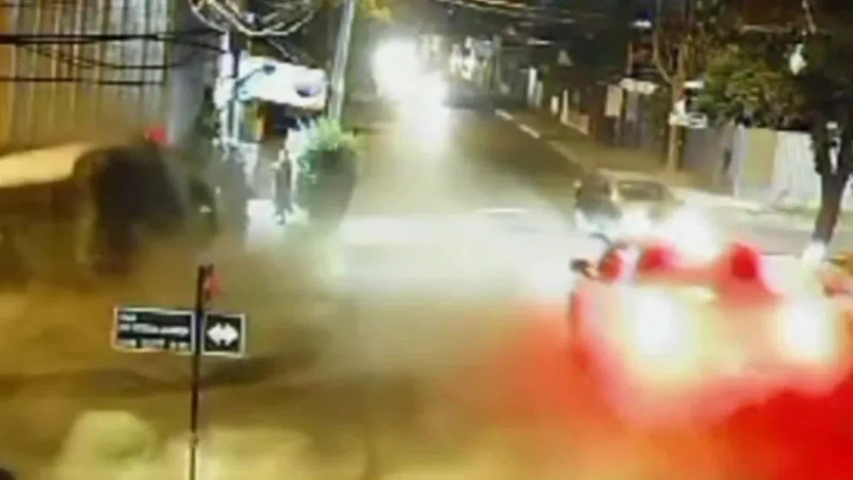 Trágico accidente en El Bosque: dos fallecidos tras persecución policial.