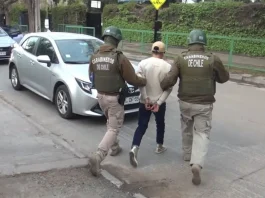 Detenidos dos jóvenes por realizar encerronas a mujeres en Santiago oriente.