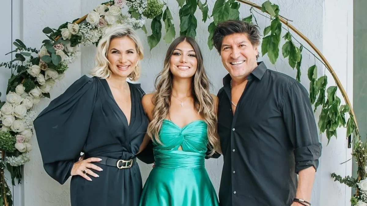 Mía inicia una nueva etapa académica