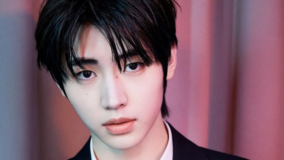 Sunghoon de Enhypen: un ícono de estilo que enamora a sus seguidores.