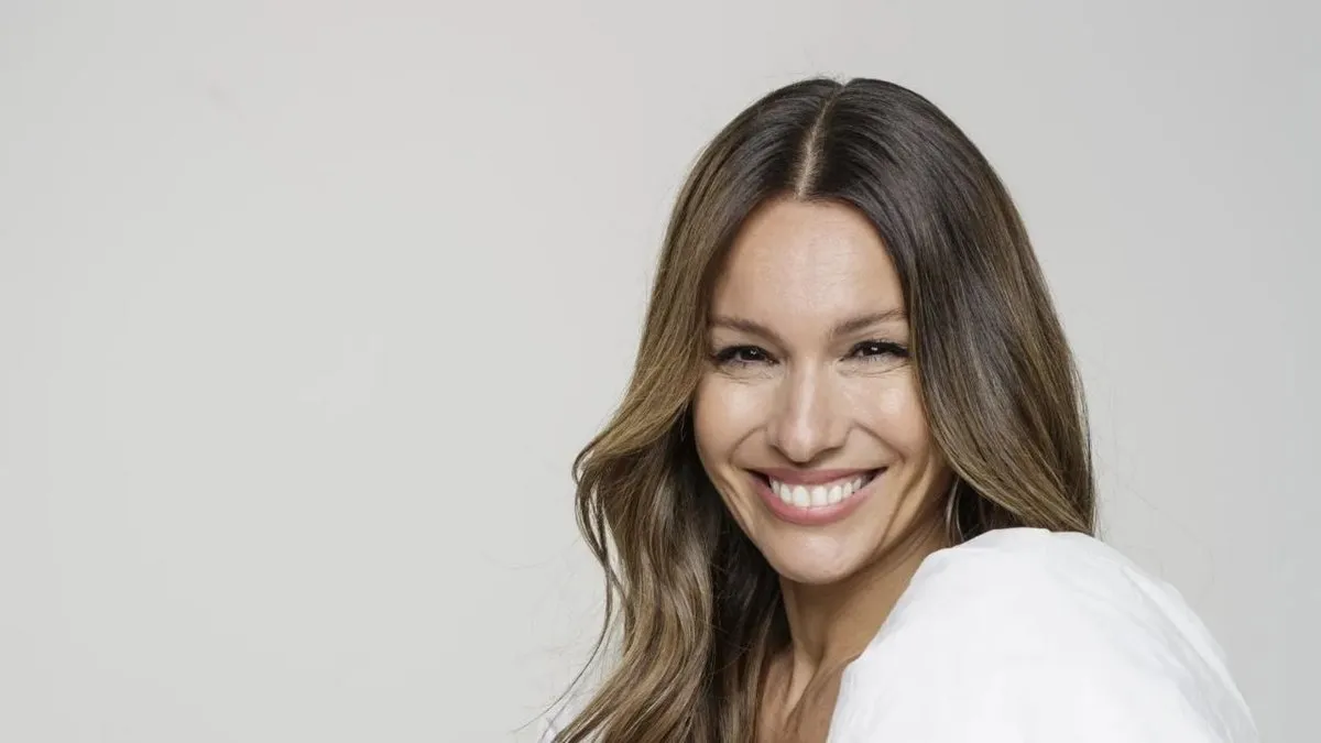 Pampita revela el bolso imprescindible para esta primavera: práctico y versátil.