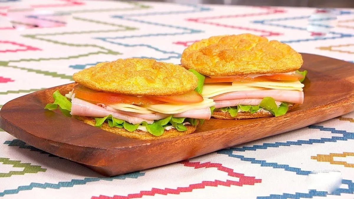 Tostado nube sin harina: ¡solo 2 ingredientes para una textura irresistible!