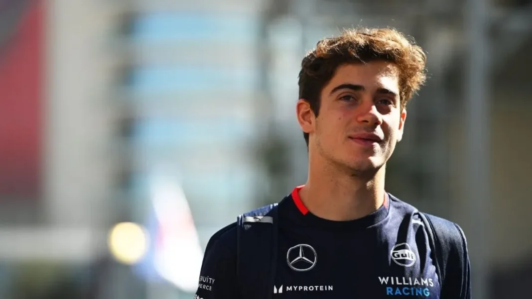 Franco Colapinto rompe una racha de más de 40 años con sus puntos en Azerbaiyán.