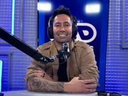 Luis Jiménez inspira a sus seguidores con un poderoso mensaje de esperanza y unidad.