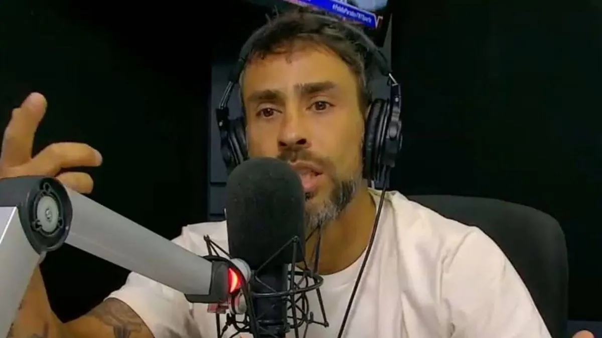 Jorge Valdivia advierte sobre el incierto futuro de La Roja en el fútbol internacional. Jorge Valdivia advierte sobre el incierto futuro de La Roja en el fútbol internacional.