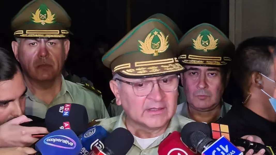 Tribunal niega aplazamiento; renuncia inminente del general director de Carabineros. Tribunal niega aplazamiento; renuncia inminente del general director de Carabineros.