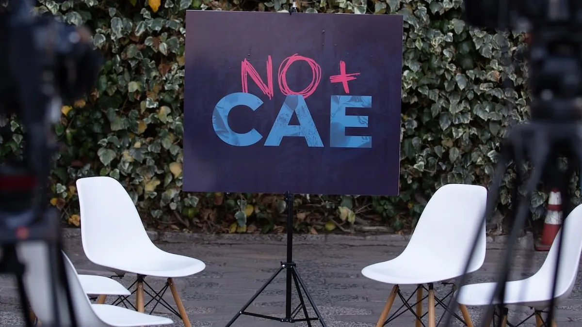 El Ministro de Educación presenta el proyecto que busca eliminar el CAE y sus efectos.