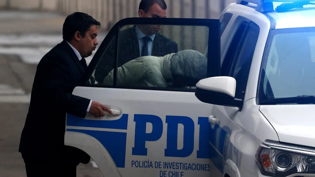 Detienen a joven de 17 años por estrangular a su pareja en Angol