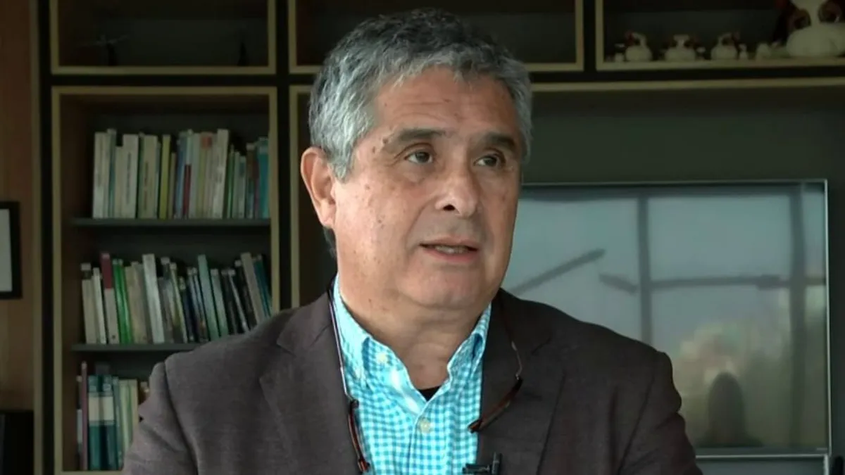 Juan Pablo Hermosilla responde a la denuncia de acoso laboral: "Es un tema muy menor". Juan Pablo Hermosilla responde a la denuncia de acoso laboral: "Es un tema muy menor".