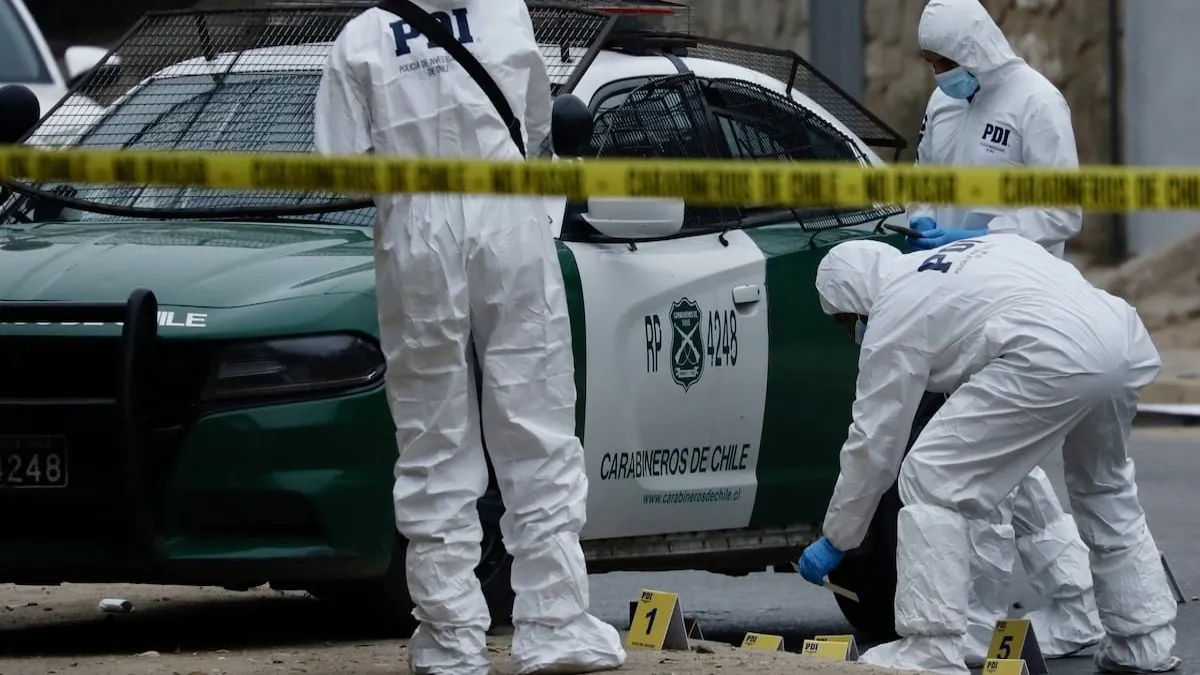 Tragedia en El Molle: niña de un año hallada sin vida en un tambor; madre buscada por homicidio.