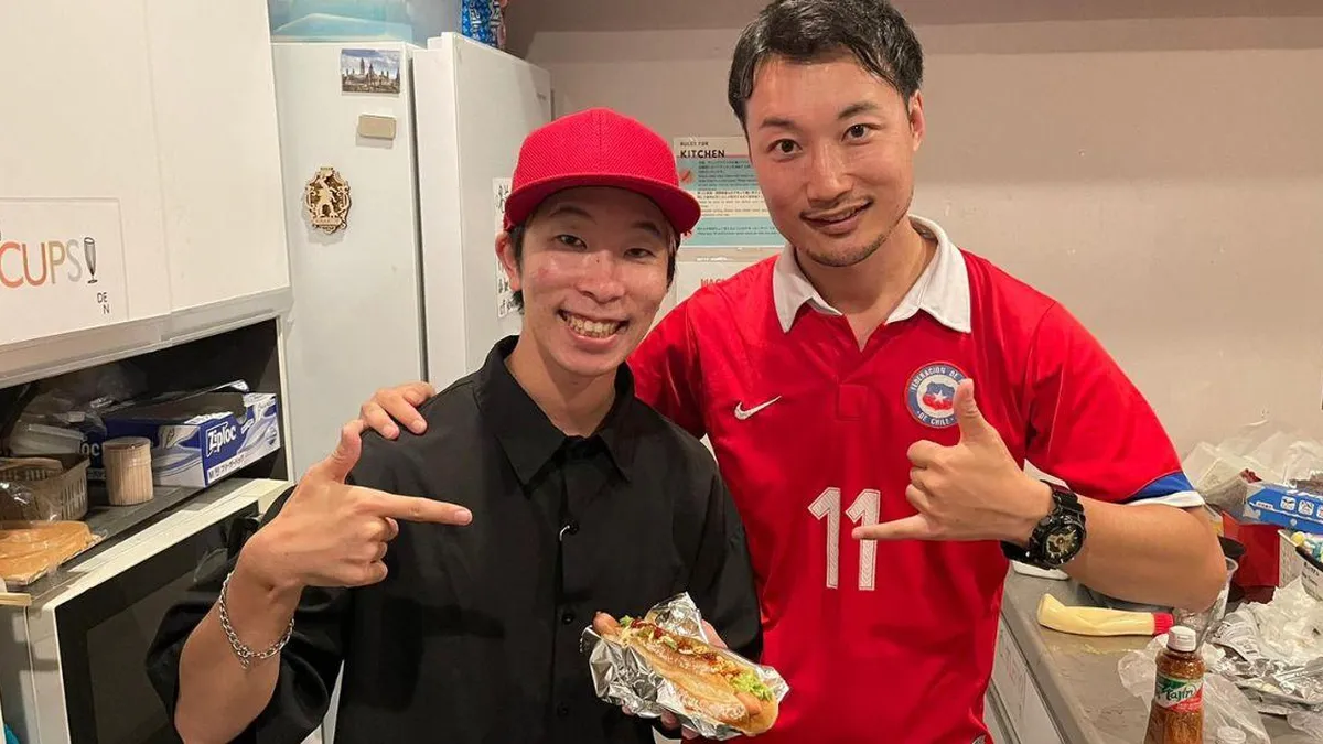 Yuma Ogihara: el japonés que transformó su amor por el completo en un negocio exitoso. Yuma Ogihara: el japonés que transformó su amor por el completo en un negocio exitoso.