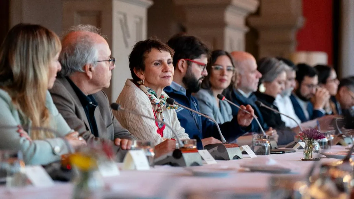El presidente Boric encabeza cónclave en Cerro Castillo ante crisis por caso Monsalve.
