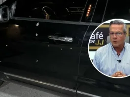 Ataque armado a vehículo de candidato presidencial en Ecuador; su hijo estaba presente.